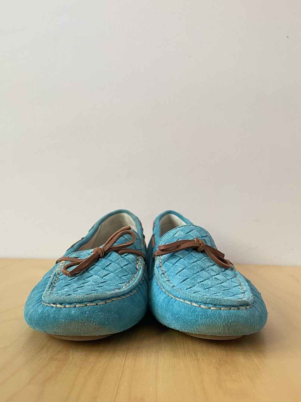 Bottega Veneta Intrecciato Suede Bow Loafers | EU 39 - Picture 2 of 11